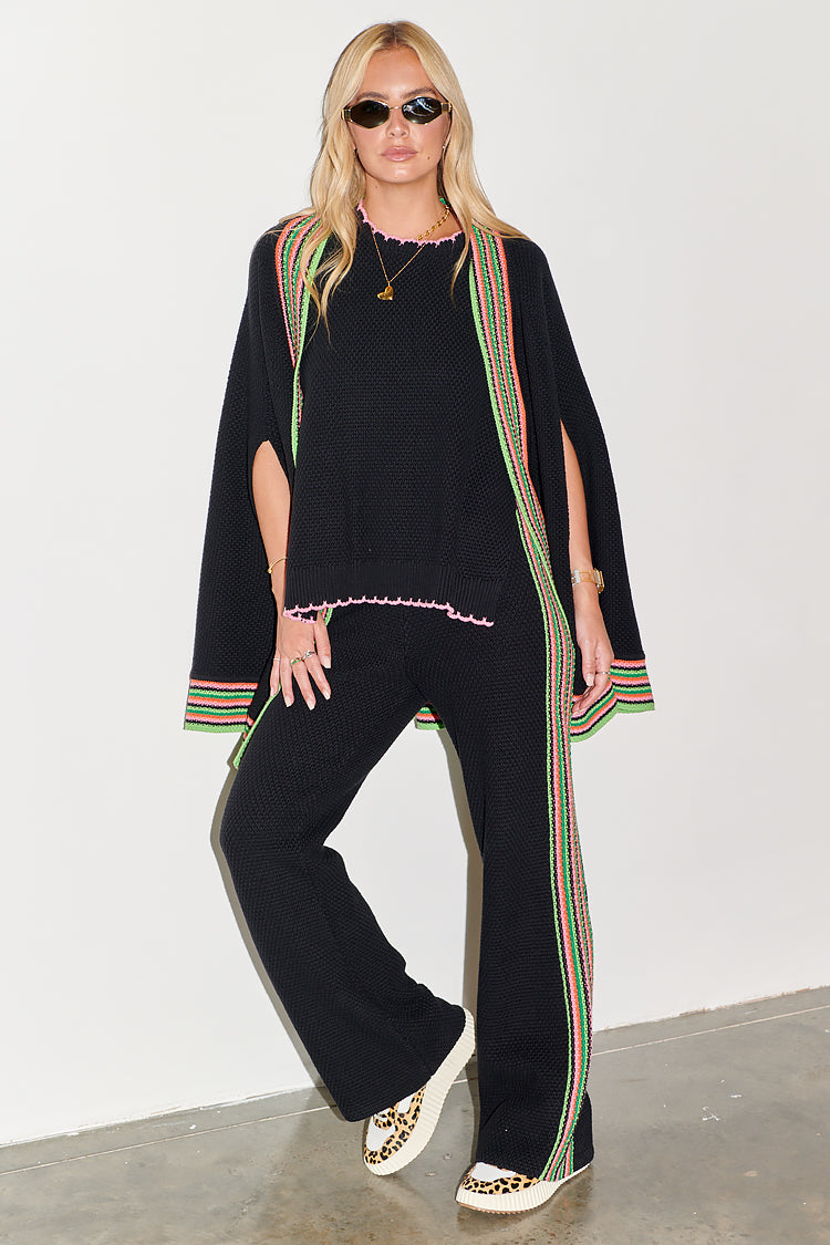  Black Lola Cape