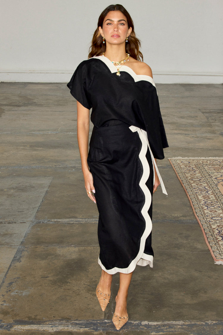 NEVER FULLY DRESSED Mono Scallop Jaspre Skirt