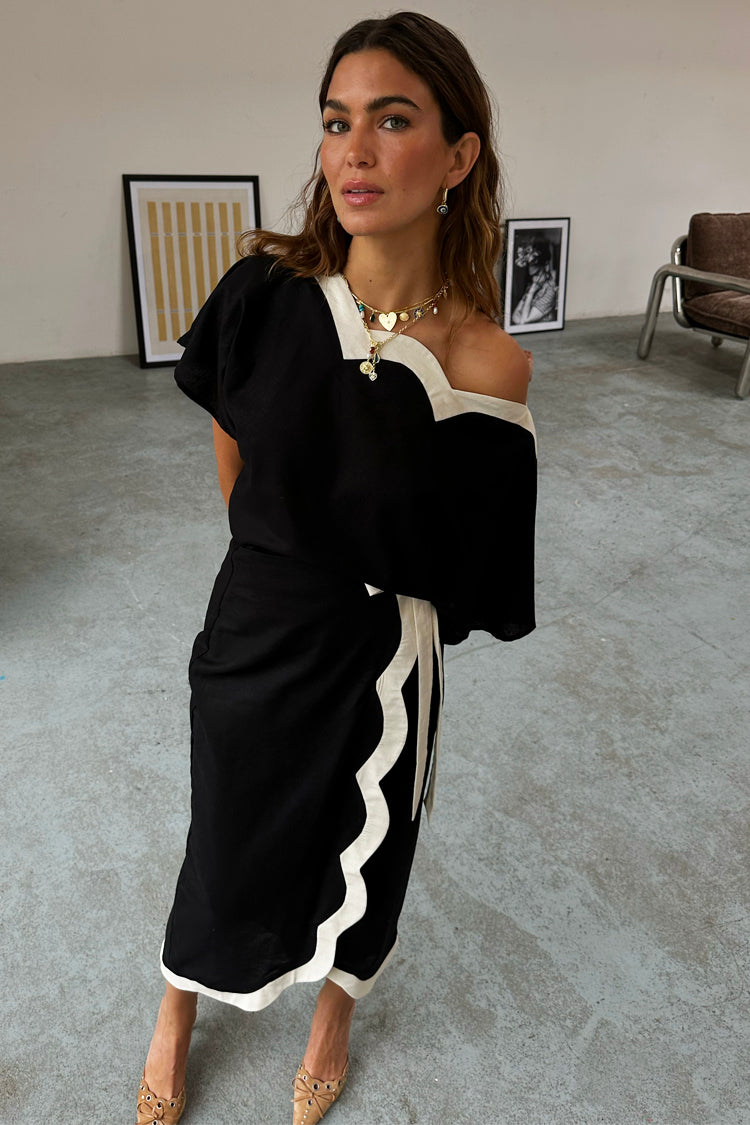 NEVER FULLY DRESSED Mono Scallop Jaspre Skirt