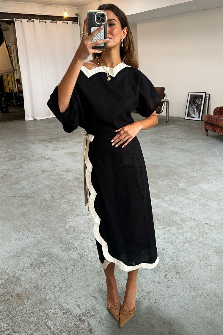 NEVER FULLY DRESSED Mono Scallop Jaspre Skirt