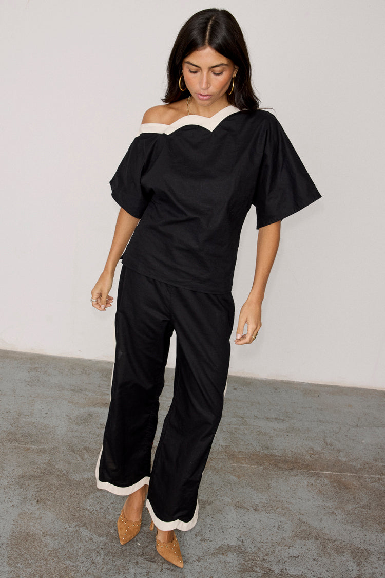 NEVER FULLY DRESSED Mono Scallop Trousers