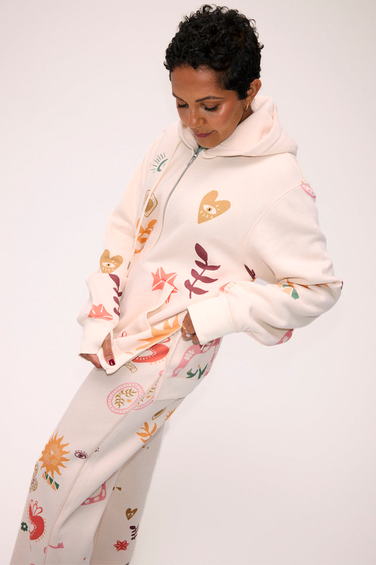 NEVER FULLY DRESSED Cream Sundazed Accessible Hoodie